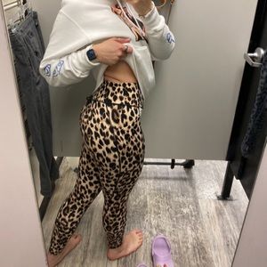 SOLD Victoria’s Secret Cheetah Leggings Size Medium